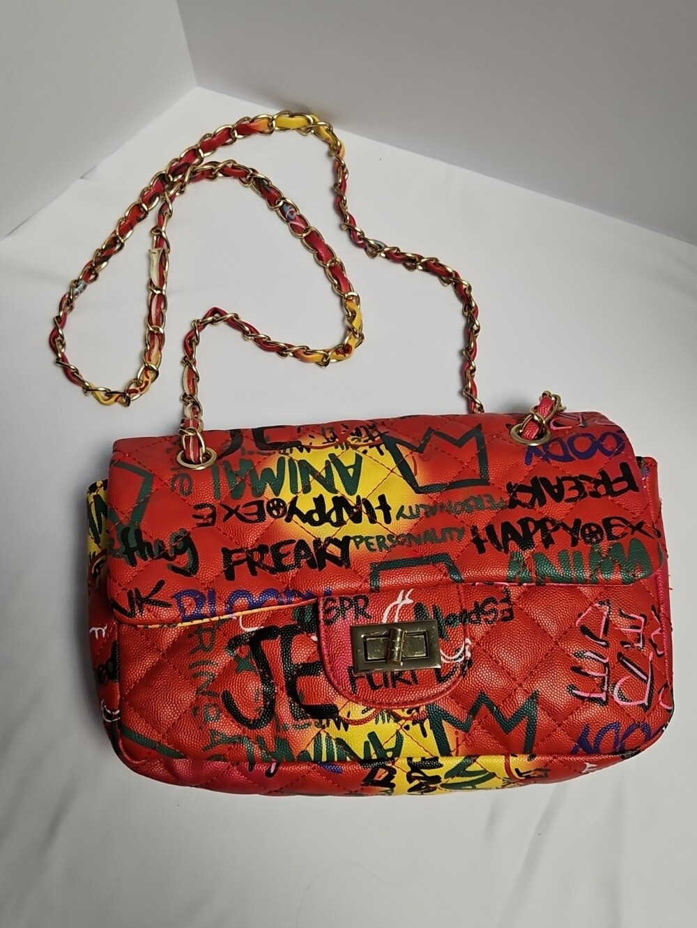 Edgy Red Graffiti Quilted Flap Purse 2-Way Crossbody Fanny Pack with Belt